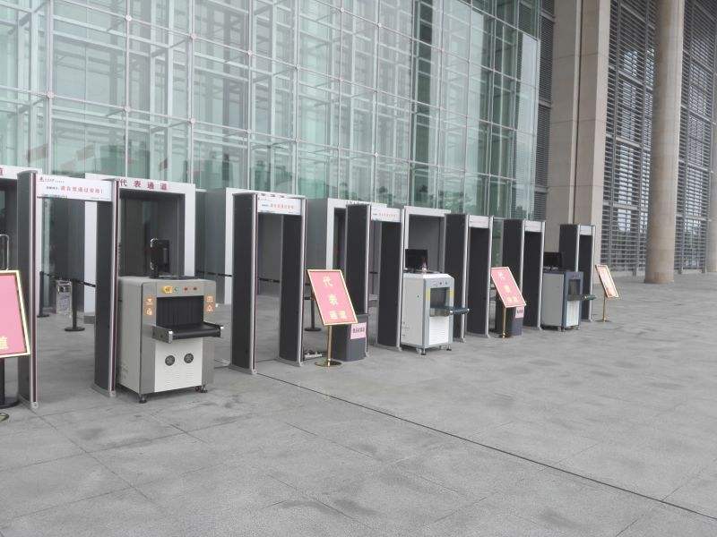 X光安檢機一般多少錢？